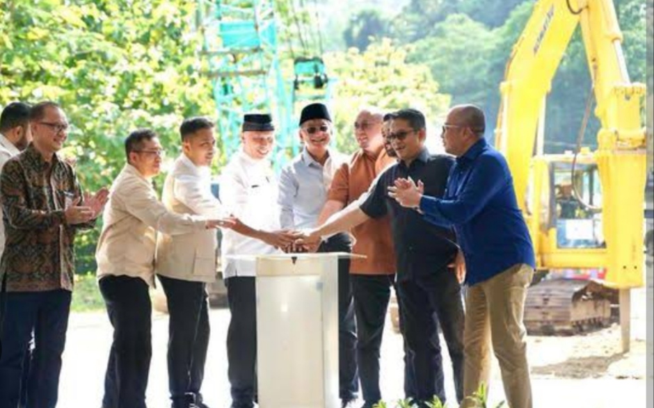 Groundbreaking flyover sitinjau lauik/Detik.com