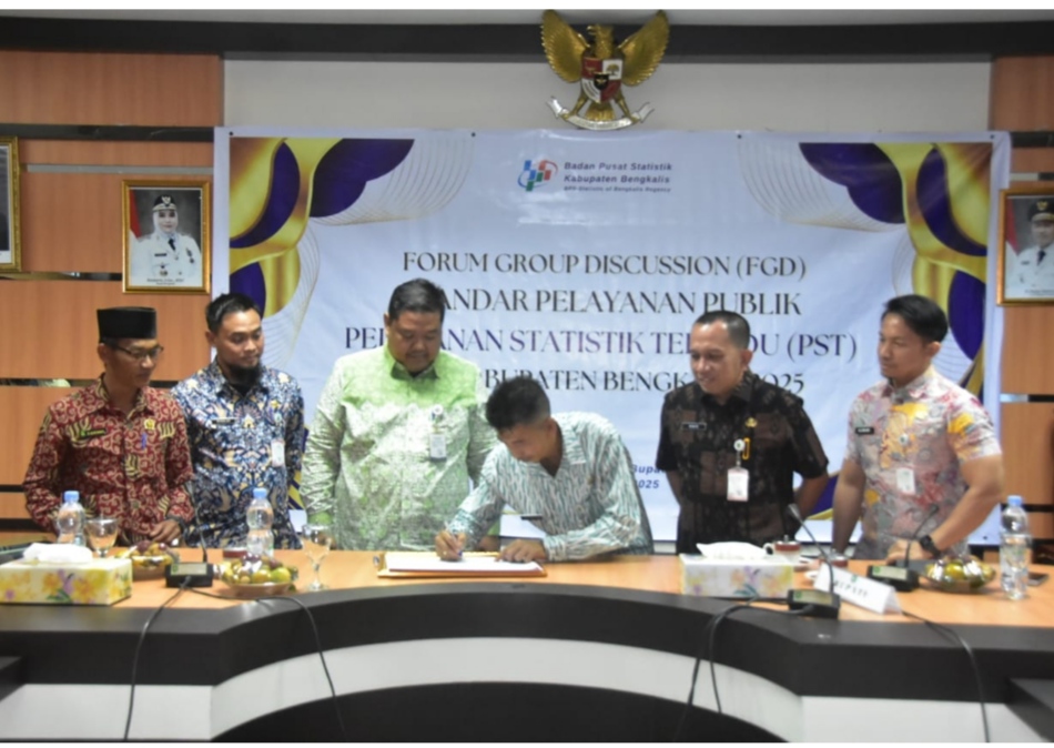 Usai FGD membahas pelayanan statistik di Bengkalis