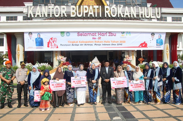 Kapolres Rokan Hulu Hadiri Upacara Peringatan Hari Ibu ke-97, Tegaskan Dukungan Polri terhadap Pemberdayaan Perempuan